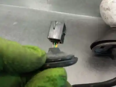 Автозапчастина б/у правий задний огляд для opel corsa e (x15) 1.4 lpg (08, 68) посилання на oem iam 39060244  39060244