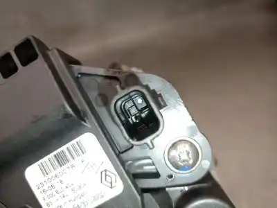 Автозапчастина б/у генератор для renault twingo iii (bcm_, bca_) 0.9 tce 90 посилання на oem iam 231006007r f000bl04c4 bosch 231006007r