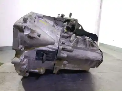 Автозапчастина б/у коробка передач для peugeot 407 sw (6e_, 6d_) 2.0 hdi 135 посилання на oem iam 20mb17 0592332 2222yw