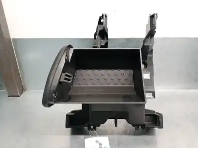 Автозапчасти б/у бардачок за smart forfour fastback (453) electric drive (453.091) ссылки oem iam a4536800304