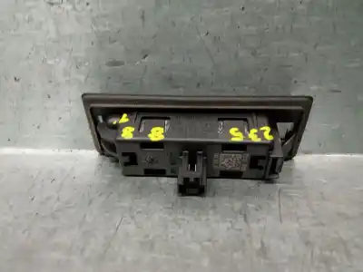 Автозапчастина б/у реєстрація пілот для audi q3 (f3b) 35 tdi посилання на oem iam 8w6943021a  8w6943021a