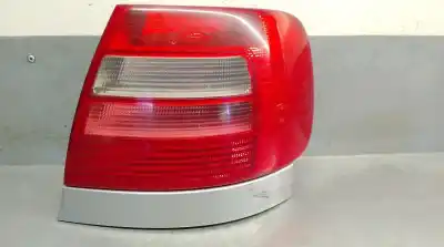 Second-hand car spare part right tailgate light for audi a4 berlina (b5) 1.8 t oem iam references 8d0945112d