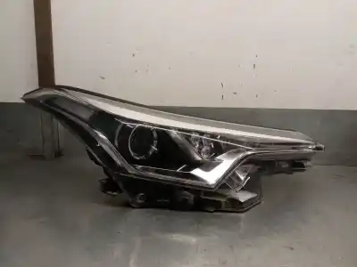 Pièce détachée automobile d'occasion FEU DROIT pour TOYOTA C-HR (_X1_)  Références OEM IAM 81110F403100  81130F4030 Pièce détachée automobile d'occasion FEU DROIT pour TOYOTA C-HR (_X1_)  Références OEM IAM 81110F403100  81130F4030