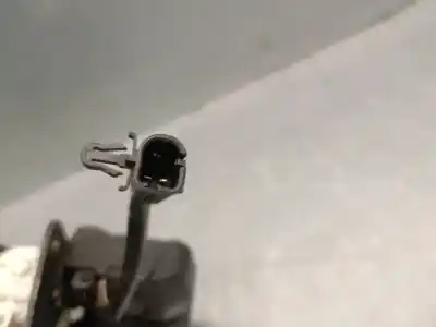 Автозапчасти б/у замок багажника/ворот за fiat stilo (192_) 1.6 16v (192_xb1a) ссылки oem iam 51753956  51753956