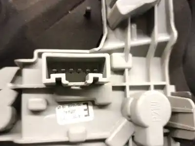 Second-hand car spare part left tailgate light for toyota corolla (e12) 1.6 16v oem iam references 8149813010  8149813010