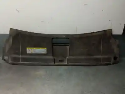 Peça sobressalente para automóvel em segunda mão molduras frontais por audi q3 (8ub, 8ug) 2.0 tdi referências oem iam 8u0807081c