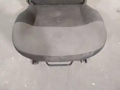 Автозапчастина б/у передне праве сиділо для renault kangoo express (fw0/1_) 1.5 dci 75 (fw07, fw10, fw04) посилання на oem iam 7701209968  7701209968