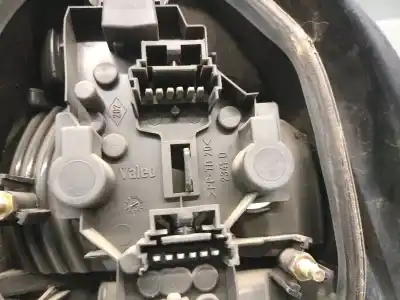 Автозапчасти б/у правый задний фонарь за renault scenic (ja..) 1.9 dti diesel 80 cv / 59 kw ссылки oem iam 7700428055  7700428055