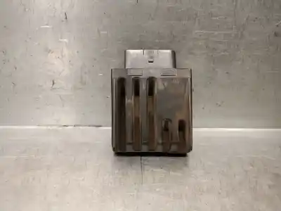 Pezzo di ricambio per auto di seconda mano relè per audi q3 (f3b) 35 tdi riferimenti oem iam 3q0906121b  3q0906121b