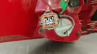 Автозапчасти б/у правый задний фонарь за hyundai tucson (tl, tle) 1.7 crdi ссылки oem iam 92402d7100  92402d7100