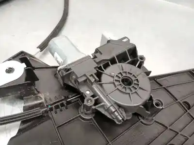 Автозапчастина б/у регулятор переднього правого скла для peugeot 208 ii (ub_, up_, uw_, uj_) 1.2 puretech 100 посилання на oem iam 9829043380  9829043380