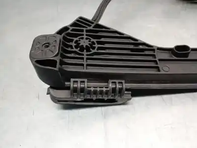 Автозапчастина б/у регулятор вікна передній лівий для peugeot 208 ii (ub_, up_, uw_, uj_) 1.2 puretech 100 посилання на oem iam 9829043680  9829043680