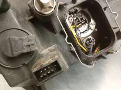 Peça sobressalente para automóvel em segunda mão farol / farolim esquerdo por toyota corolla (e12) 1.6 16v referências oem iam 8117002381  8117002380