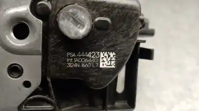 Автозапчастина б/у замок передніх дверей лівий для peugeot 2008 ii (ud_, us_, uy_, uk_) 1.2 puretech 100 посилання на oem iam 9830559680  9830559680