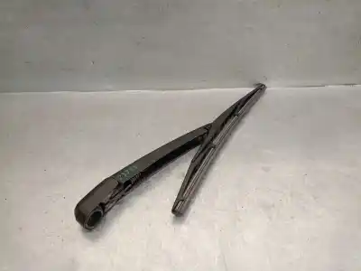 Автозапчастина б/у ручка заднього склоочисника для hyundai tucson (tl, tle) 1.7 crdi посилання на oem iam 988152j000  988152j000