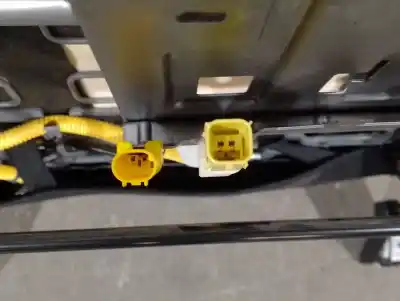 Автозапчастина б/у передне праве сиділо для hyundai tucson (tl, tle) 1.7 crdi посилання на oem iam 88400d7000t2c  88400d7000t2c