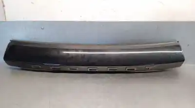 Pezzo di ricambio per auto di seconda mano modanatura posteriore per peugeot 2008 ii (ud_, us_, uy_, uk_) 1.2 puretech 100 riferimenti oem iam 9825956380  1689823080