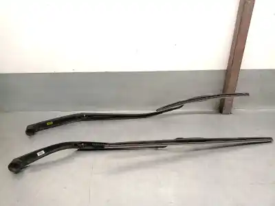 Автозапчастина б/у передній правий річок склоочисника для hyundai tucson (tl, tle) 1.7 crdi посилання на oem iam 98321d3000  98321d3000