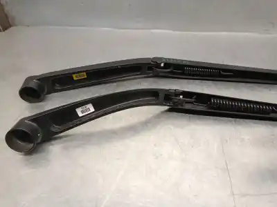 Автозапчастина б/у передній правий річок склоочисника для hyundai tucson (tl, tle) 1.7 crdi посилання на oem iam 98321d3000  98321d3000