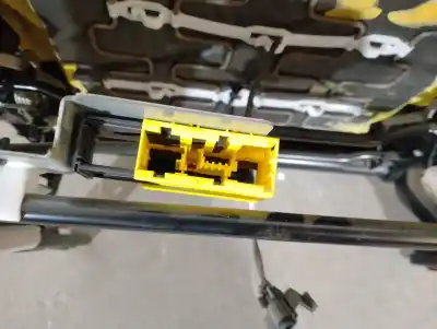 Peça sobressalente para automóvel em segunda mão assento dianteiro esquerdo por bmw x3 (e83) 2.0d referências oem iam 52108226267  52108226267