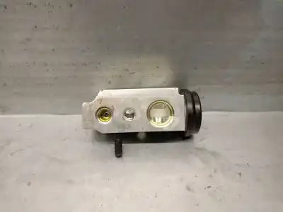 Автозапчастина б/у розсильний клапан для hyundai tucson (tl, tle) 1.7 crdi посилання на oem iam 97775d7250