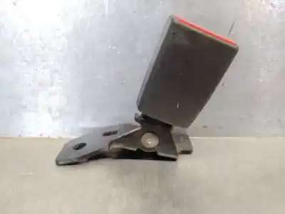 Автозапчастина б/у задній центральний гачок для jeep compass (mp, m6, mv, m7) 2.0 crd 4x4 посилання на oem iam 5sv15dx9ab  5sv15dx9ab