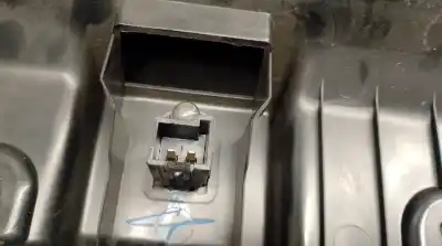 Pièce détachée automobile d'occasion boite à gants pour jeep compass (mp, m6, mv, m7) 2.0 crd 4x4 références oem iam 4giead742  5zt61dx9ab