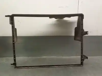 Tweedehands auto-onderdeel voorradiatorgrille voor renault captur ii (hf_) lpg (hfmt) oem iam-referenties 215592329r