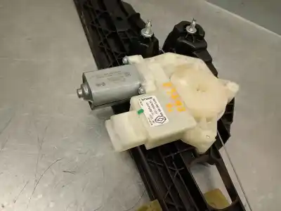 Автозапчастина б/у регулятор вікна передній лівий для renault captur ii (hf_) tce 90 (hfm6) посилання на oem iam 807218516r  807215326r
