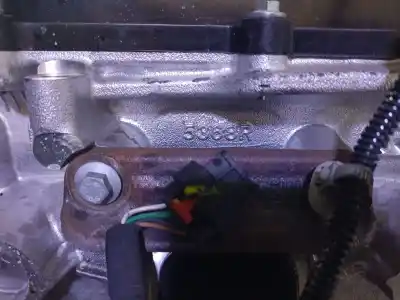 Second-hand car spare part complete engine for dacia jogger 1.0 tce 90 eco-g oem iam references h4df480 u270649 8201733030