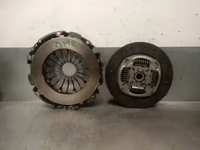 Автозапчастина б/у КОМПЛЕКТ ЗЦЕПЛЕННЯ для DACIA SANDERO III  Посилання на OEM IAM 302056062R  302056062R