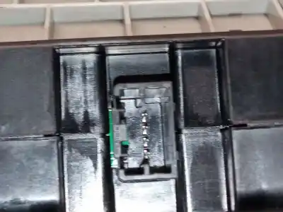 Pezzo di ricambio per auto di seconda mano luce interna per mg rover mg zs suv 1.0 t-gdi riferimenti oem iam 10885724  10885724