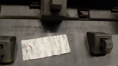 Автозапчастина б/у передні молдинги для renault clio iv 0.9 посилання на oem iam 801865598r  801861012r