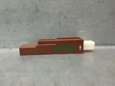 Автозапчастина б/у антена для toyota rav 4 v (_a5_, _h5_) 2.5 hybrid awd (axah54) посилання на oem iam t07151011843  t07151011843