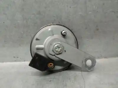 Автозапчастина б/у ріг для toyota rav 4 v (_a5_, _h5_) 2.5 hybrid awd (axah54) посилання на oem iam 8651020280  8652020300