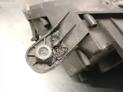 Pezzo di ricambio per auto di seconda mano faro anteriore destro per fiat doblo cargo 1.3 16v jtd cat riferimenti oem iam 51810671  51810671