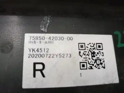 Автозапчастина б/у бічна сподниця для toyota rav 4 v (_a5_, _h5_) 2.5 hybrid awd (axah54) посилання на oem iam 7585042030  7585042030