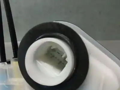 Автозапчастина б/у замок заднього правого дверя для toyota rav 4 v (_a5_, _h5_) 2.5 hybrid awd (axah54) посилання на oem iam 6905048060  6905048060