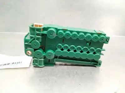 Peça sobressalente para automóvel em segunda mão caixa de fusíveis e relés por bmw serie 5 berlina (e39) 2.2 24v cat referências oem iam 8387543