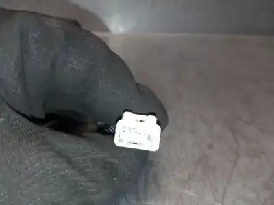 Автозапчасти б/у левый передний крюк ремня за toyota rav 4 v (_a5_, _h5_) 2.5 hybrid awd (axah54) ссылки oem iam 7323042260c0  7323042260c0