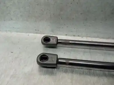 Автозапчасти б/у амортизаторы багажника/двери за toyota rav 4 v (_a5_, _h5_) 2.5 hybrid awd (axah54) ссылки oem iam 689500r060  689600r060