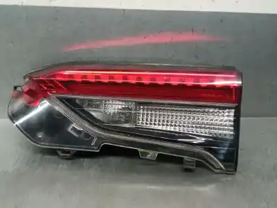 Pièce détachée automobile d'occasion Feu Arrière Gauche pour TOYOTA RAV 4 V (_A5_, _H5_) 2.5 HYBRID AWD (AXAH54) Références OEM IAM 8159042062  8159442050