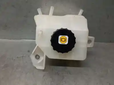 Автозапчастина б/у бач гальмульної рідини для toyota rav 4 v (_a5_, _h5_) 2.5 hybrid awd (axah54) посилання на oem iam 4722042140  4722042140