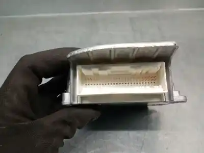 Pezzo di ricambio per auto di seconda mano centralina airbag per bmw x3 (e83) 2.0d riferimenti oem iam 65773453791 0285010086 bosch 