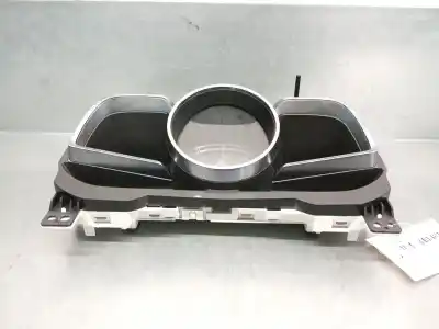 Peça sobressalente para automóvel em segunda mão quadrante por mazda 3 lim. (bl) 2.2 turbodiesel cat referências oem iam d23c55430  d23c55430