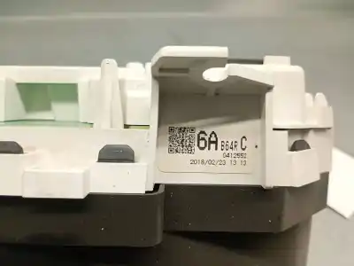 Peça sobressalente para automóvel em segunda mão quadrante por mazda 3 lim. (bl) 2.2 turbodiesel cat referências oem iam d23c55430  d23c55430