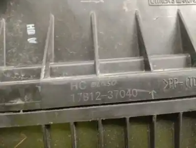 Автозапчастина б/у опора повітряного фільтра для toyota rav 4 v (_a5_, _h5_) 2.5 hybrid awd (axah54) посилання на oem iam 1781237040  1770025101