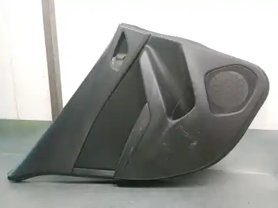Pezzo di ricambio per auto di seconda mano RIVESTIMENTO PORTIERA POSTERIORE SINISTRA per MAZDA 3 LIM. (BL) 2.2 Turbodiesel CAT Riferimenti OEM IAM B63C68550B02  