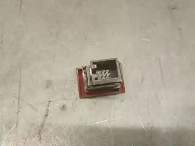 Second-hand car spare part hazard warning lights for audi a3 (8p) 2.0 tdi oem iam references 8p0941509d  8p0941509d