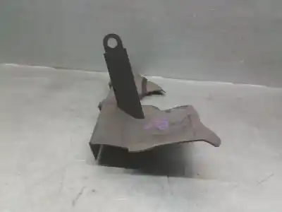 Pezzo di ricambio per auto di seconda mano modanatura anteriore per audi a3 (8p) 2.0 tdi riferimenti oem iam 8p0121283e  8p0121283e